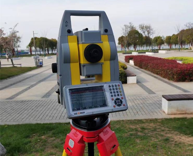 中緯ZOOM95全站儀:高精度測量領域的革新之作